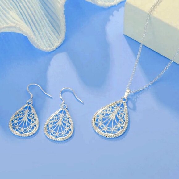 Mikaela Lane Filigree 925 Sterling Silver Teardrop Necklace Earrings Gift Set - Picture 1 of 9